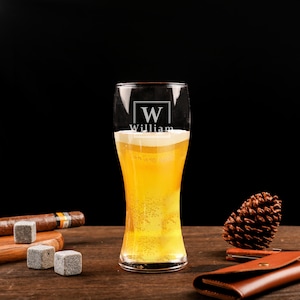 Personalized Beer Glass,Custom Beer Glasses,Etched Beer Glass,Monogram Gift for Him,Barware Gift for Beer Lover,Dorm Gift,Gift Ideas for Him
