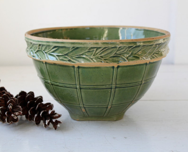 Vintage 1930s green pottery bowl. Green glazed yellow ware. Etsy