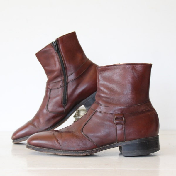 vintage Roblee men's brown leather boots / US 11 / Euro 44 / UK 10.5 /  Mod Retro 1960s 1970s Beatle boots. Side zip ankle boots. USA.