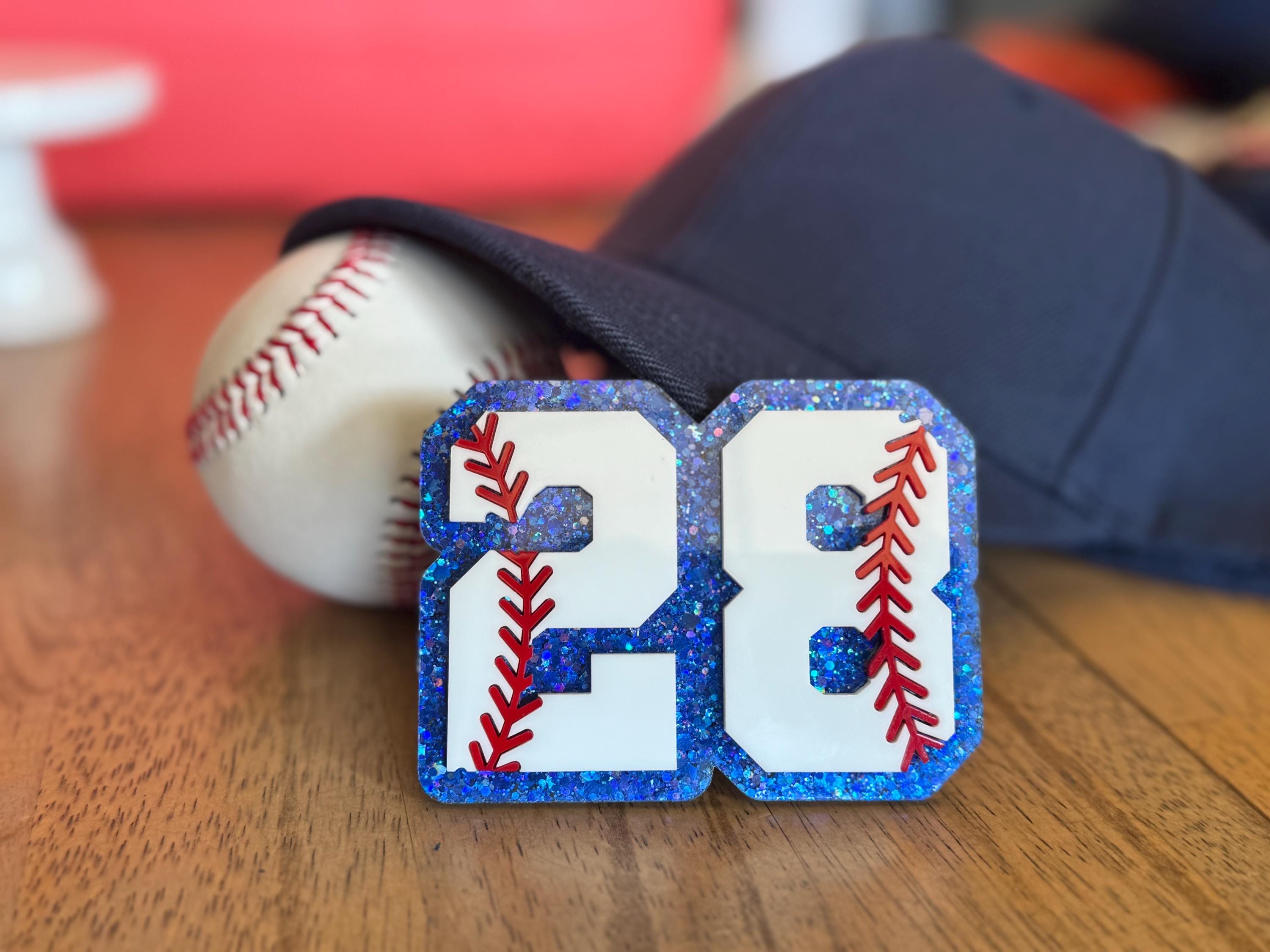 【SHOUIA/ショウイア】 BASEBALL CHARM Baseball Usakumya Pochette by Baby, the Stars Shine Bright