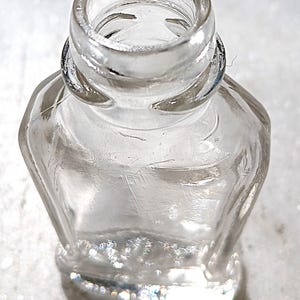 vtg embossed Bayer baby aspirin bottle 1950s