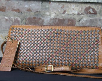Handcrafted Woven Leather Shoulder Bag: Brown Leather Purse