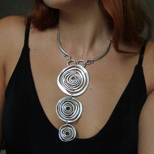 Handmade Circles Chunky Necklace for Women , Statement Silver Necklaces , Unique Pendant Jewelry , Handmade Silver Ethnic Jewelry