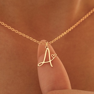 Collar con inicial de corazón, collar con letra personalizada, joyería de oro de 14k, regalo de joyería, regalo de San Valentín, regalo para esposa o novia.