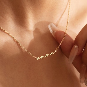 Collar con nombre delicado, collar con nombre en minúscula personalizado, joyería con nombre de firma en miniatura, joyería con nombre de oro, regalo de dama de honor, regalo para su mamá