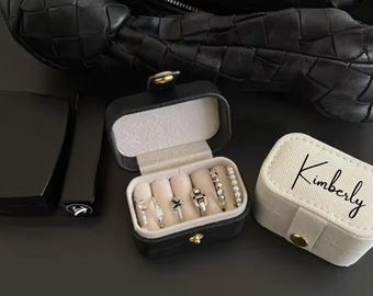 Personalized Jewelry Travel Case with Name, Gift For Bridesmaid, Travel Jewelry Box, Wedding Bridesmaid Gift Bride Gift, Small Ring holder