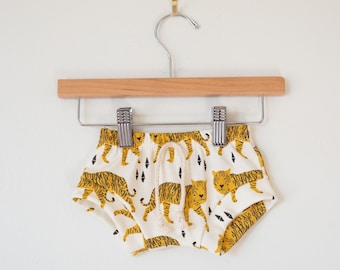 organic baby shorts // tiger baby bummies // toddler shorts // baby clothes // baby clothing // baby boy shorts // baby girl shorts