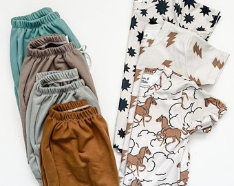 Boys summer capsule wardrobe // organic French Terry //neutral clothing set // organic kids clothes // boys shorts // kids t shirts