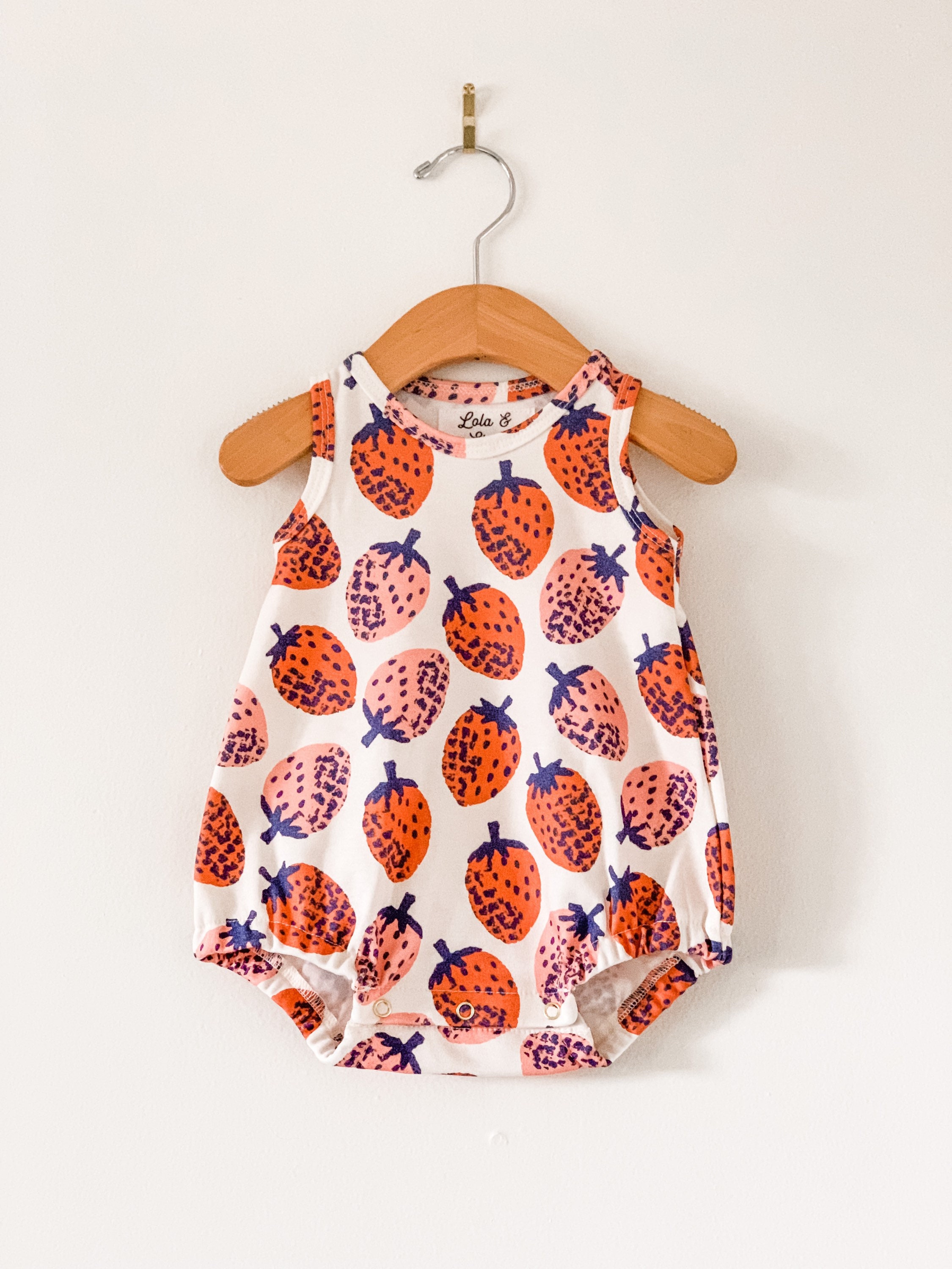 【早い者勝ち】apolina Baby Barbara Romper 早い者勝ち】apolina Baby Barbara Romper