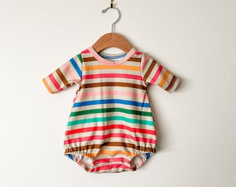 Rainbow stripe bubble romper / retro baby girl clothes / Organic baby onesie /  baby bodysuit  / playsuit / organic baby clothes / fall baby