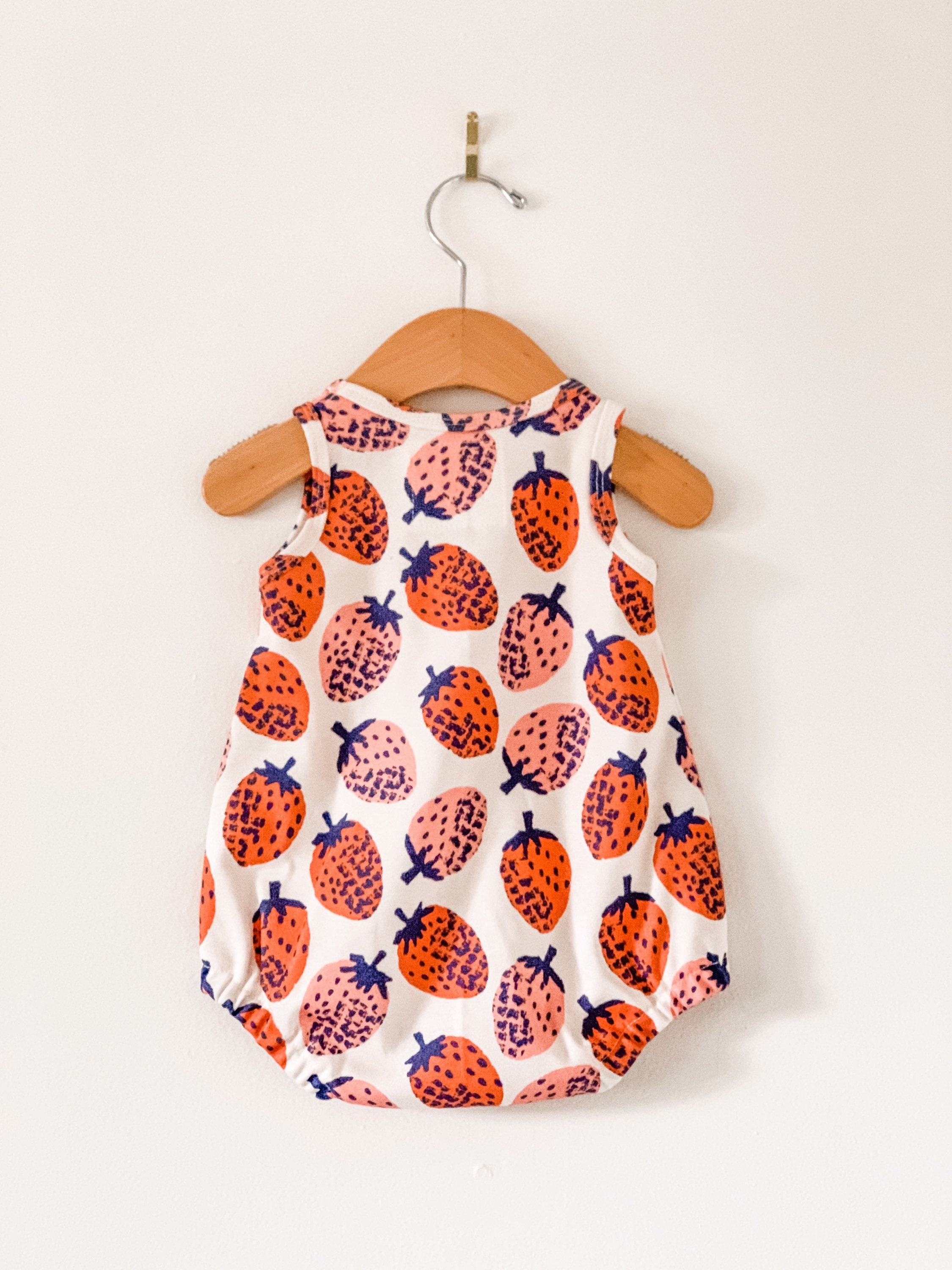 Strawberry Baby Romper // Organic Baby Clothes // Baby - Etsy