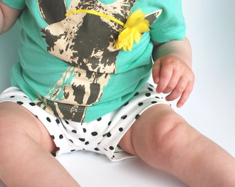 baby shorts, Organic baby shorts in polka dot print, toddler shorts, organic baby shorts, organic toddler shorts, organic shorts