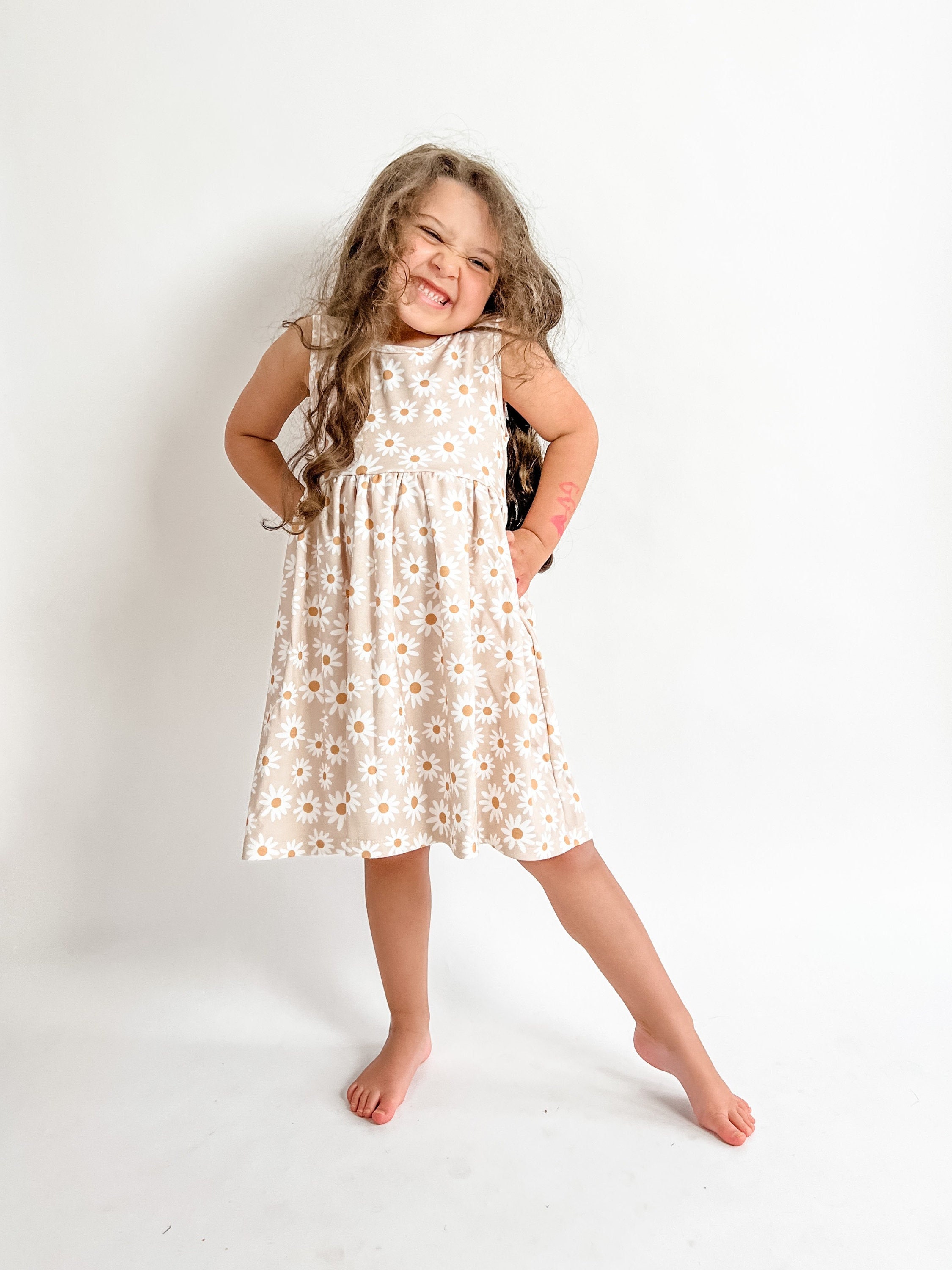 Girls Daisy Dress // Organic Toddler Dress // Daisy Twirl Dress