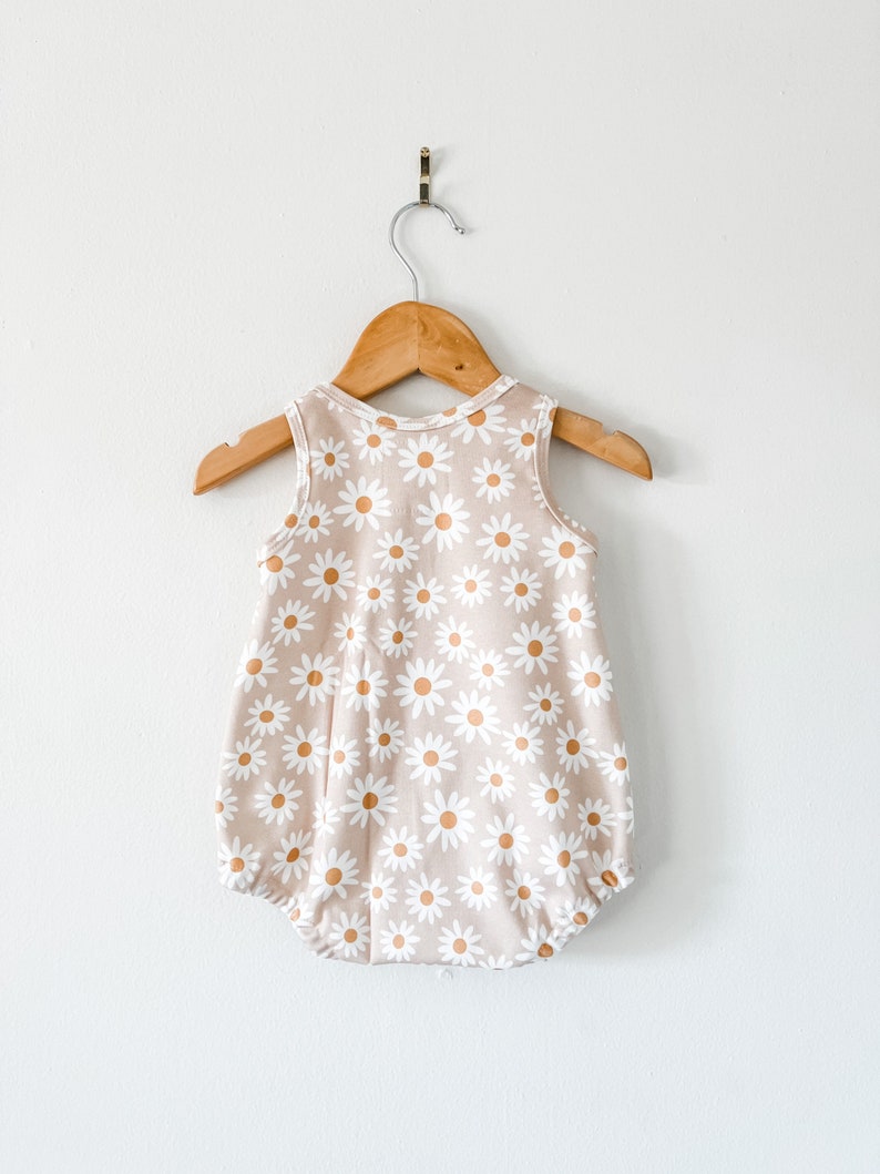 Daisy baby romper // Organic baby clothes // kids clothing / baby playsuit / slow fashion kids / bubble romper / summer baby clothes image 3