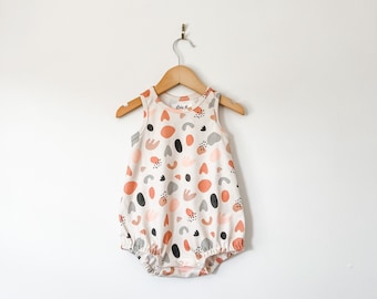 Abstract baby romper // organic baby clothes // baby clothing / baby playsuit / baby clothing / bubble romper / summer baby clothes