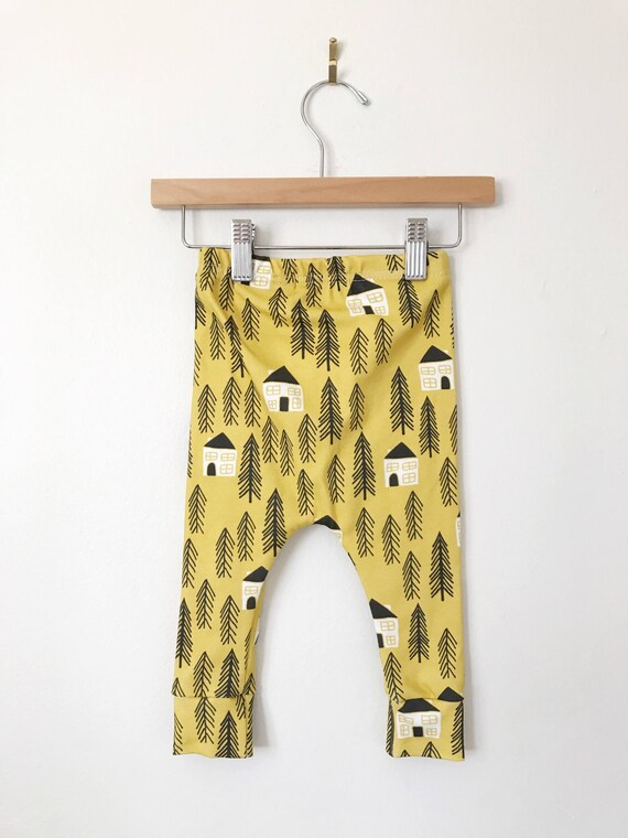 Mustard yellow top baby leggings