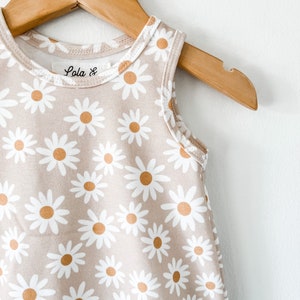 Daisy baby romper // Organic baby clothes // kids clothing / baby playsuit / slow fashion kids / bubble romper / summer baby clothes image 2