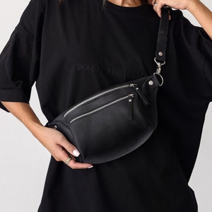 Gürteltasche aus Leder Schwarz Leder Bauchtasche Vielseitige Gürteltasche Personalisierte Jeden Tag Komfortable Crossbody Bag