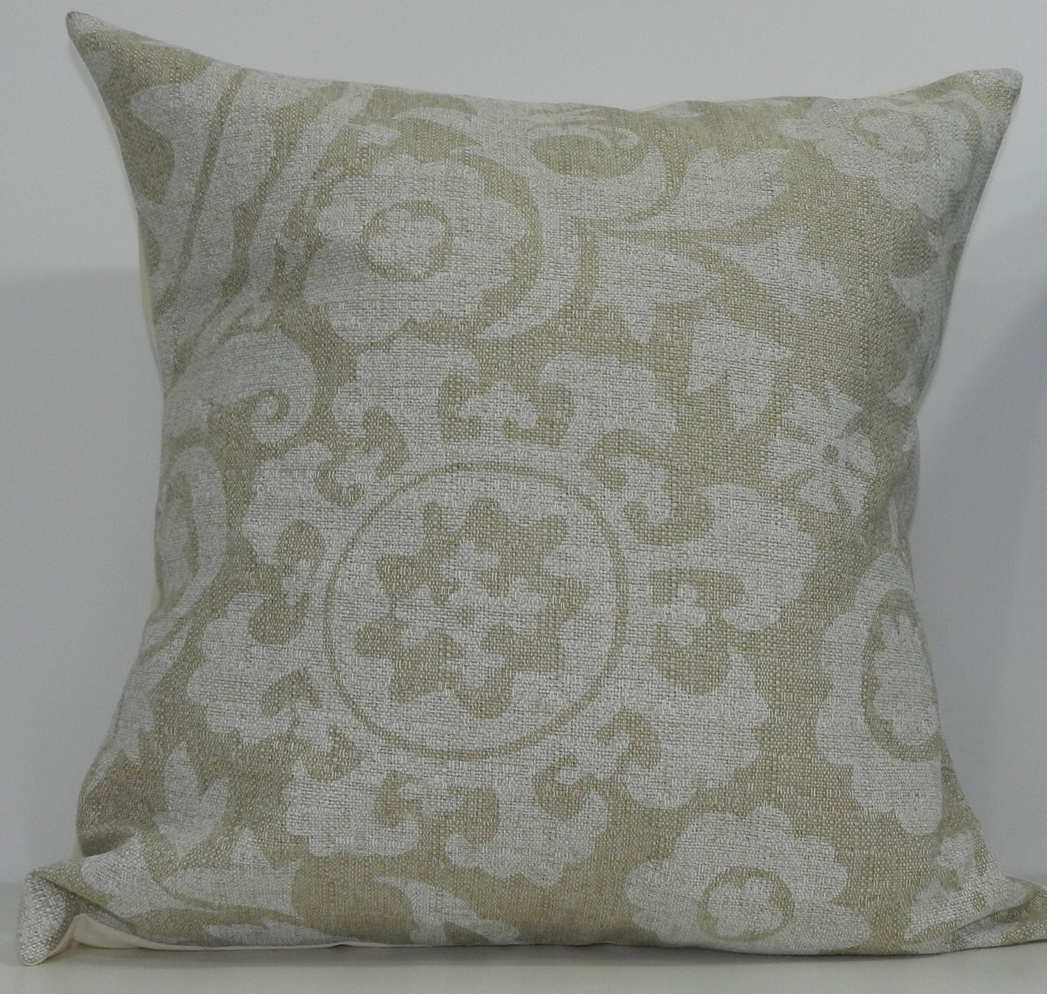 New 18x18 Inch Designer Handmade Pillow Case. Suzani Print in White on