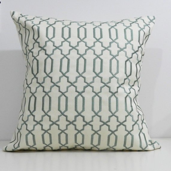 New 18x18 inch Designer Handmade Pillow New 18x18 inch Designer Handmade Pillow