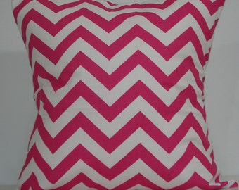 New 18x18 inch Designer Handmade Pillow Case in hot pink and white chevron zig zag pattern.