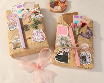 Blind Date With A Book Gift Set: Romance, Bookmark & Stickers