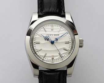 Unique Antarctica Inspired Luxury Automatic Watch - Snow Dial - Black Aligator Leather Strap - Personalized Engraving