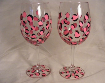 ONE pink leopard wine glass