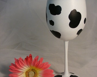 cow print wine glass - 2 sizes available, can be personalized perfect for Commanding Officers Wife