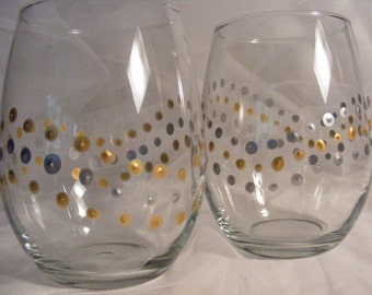 painted wine glasses STEMLESS with gold and silver polka dots - perfect for Christmas, wedding or anniversary