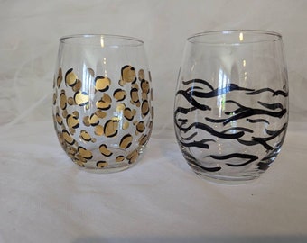 Painted stemless wine glasses in leopard and zebra print