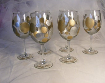 hand painted wine glasses - set of 4 with gold and silver textured dots - great for Christmas, New year's Eve, wedding