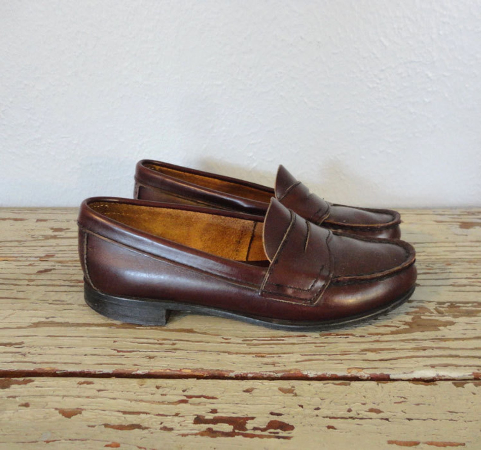 eastland penny loafers