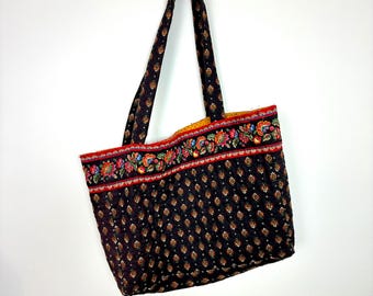 Vintage QUILTED Tote Bag • 1990s Large Oversized Bag • Black Gold Ditzy Print Floral Cotton Purse • Unique Everyday Casual Handbag