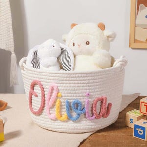 Benutzerdefinierte Baby Geschenkkorb, personalisierte Baby Name Korb, Seil Baumwolle Baby Korb, Baby-Dusche-Geschenk, Neugeborenen Geschenk, Kinderzimmer Geschenk, Spielzeugkorb