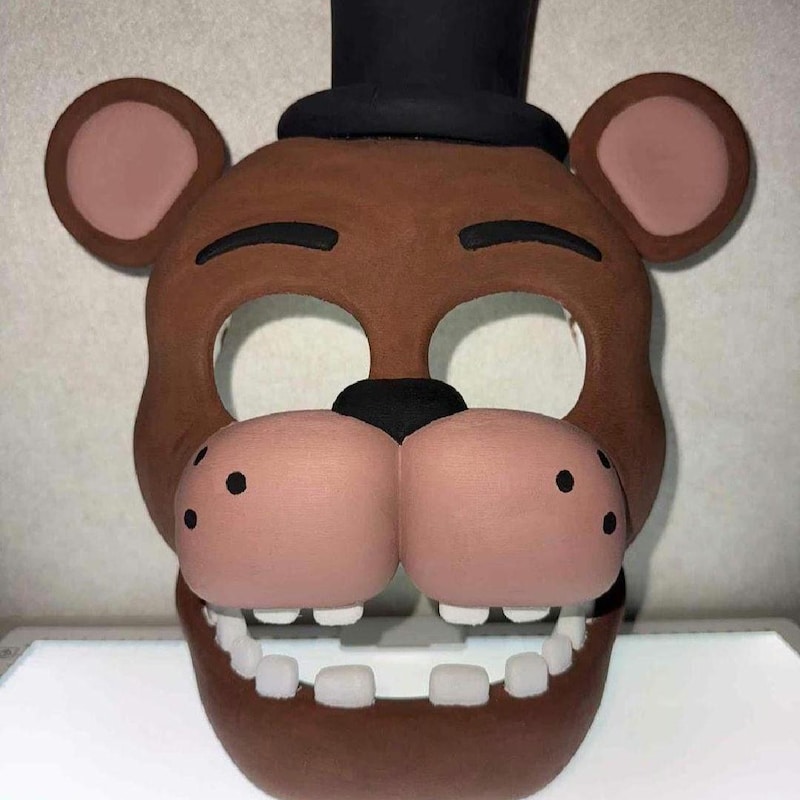 Freddy Fazbear Head - Etsy