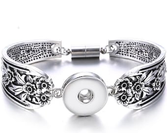 Snap Jewelry, Silver Spoon bracelet, 18 -22 mm, Metal Snap Button Bracelet, Magnetic Clasp, Ginger Snap, Noosa, Magnolia & Vine