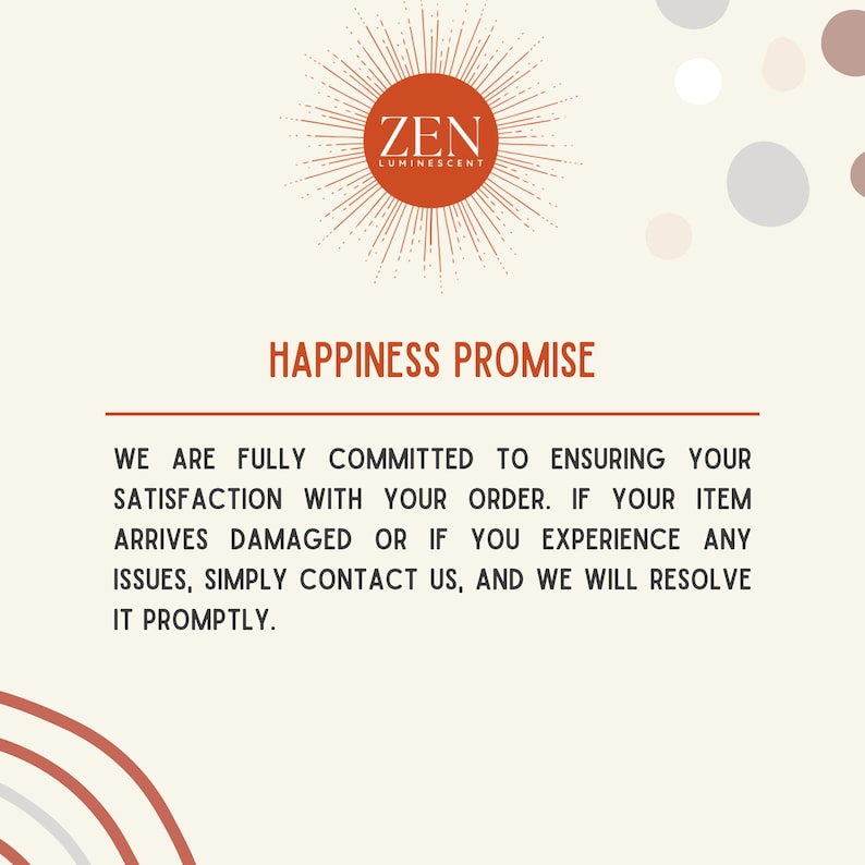 Puede incluir: Gr&aacute;fico con el texto "ZEN LUMINESCENT" en un dise&ntilde;o circular. Debajo, se muestra el texto "HAPPINESS PROMISE", seguido de una garant&iacute;a de satisfacci&oacute;n del cliente. El fondo es de color beige claro con acentos circulares naranjas y grises.