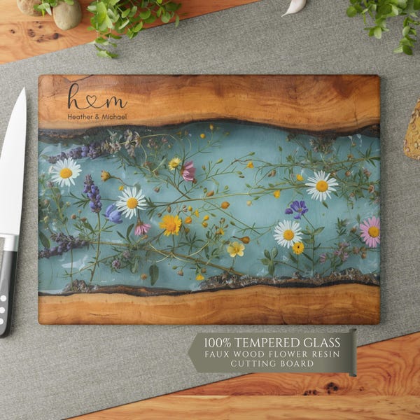 Personalized Glass Charcuterie Board, Custom Couples Names Cutting Board, Maple Wildflower Design, Housewarming Married Wedding Gift, 0531