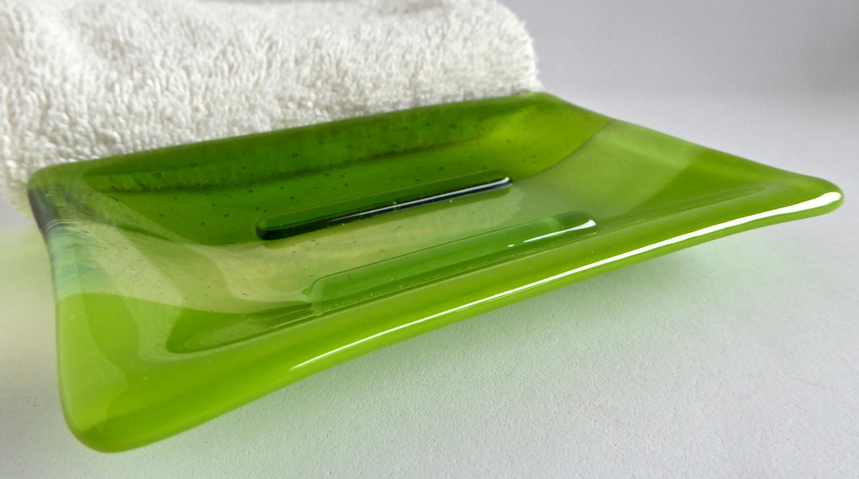 Large Fused Glass Soap Dish in Spring Green by BPRDesigns Etsy