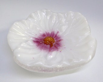 Pink and White Fused Glass Hibiscus Dish by BPRDesigns