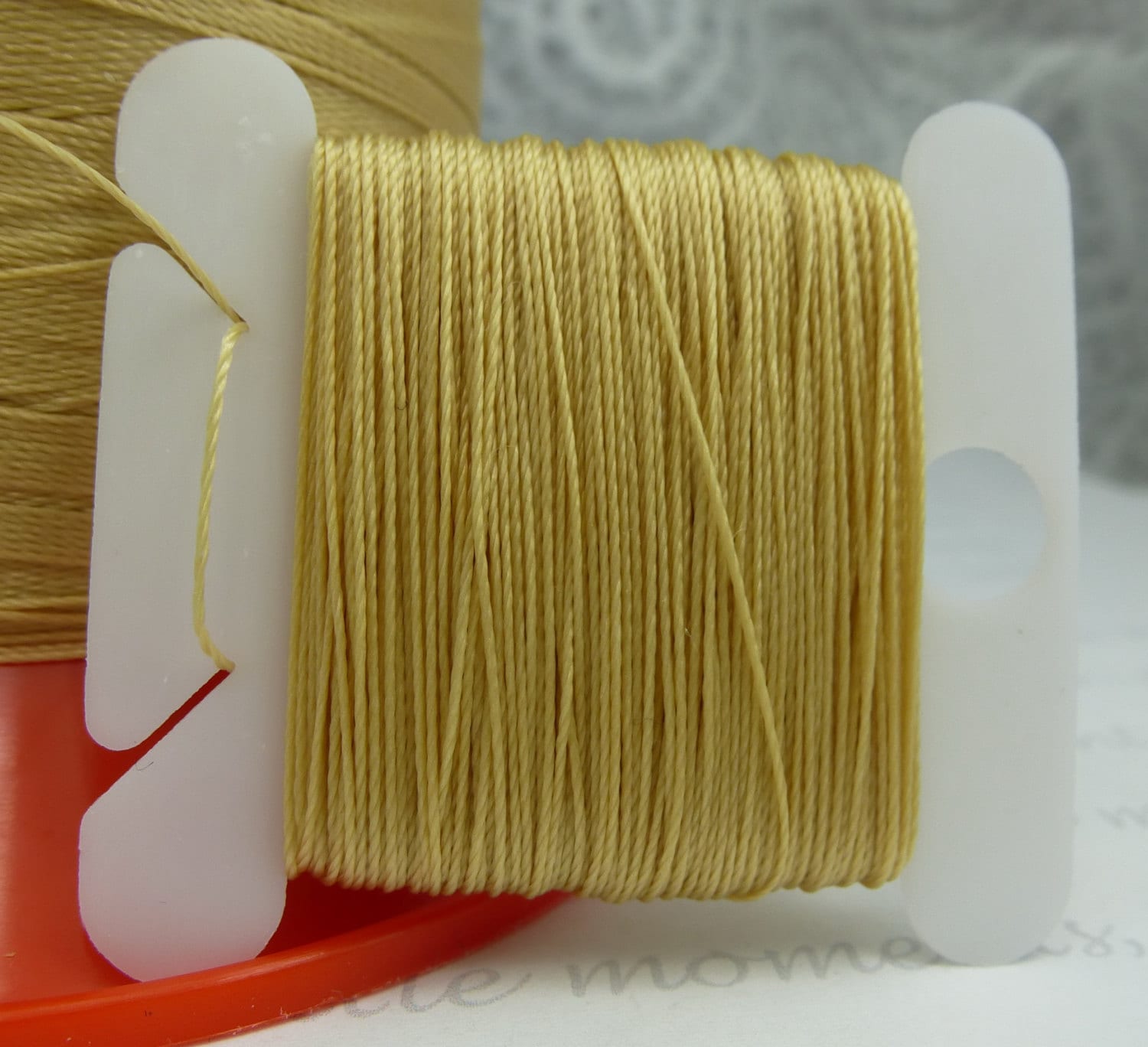 6 Rotoli Di Cordoncino Metallizzato Oro 300 M, Filo Per Perline Con 5 Aghi, Per Gioielli E Decorazioni Fai Da Te