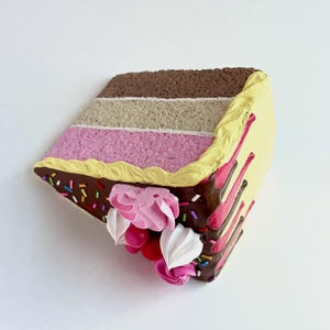 Banana Split Deluxe- Cake Mail postcard