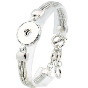 Snap Bracelet, Silver Plated One Snap Adjustable Bracelet, Compatible with Ginger Snaps, 18mm Snap Button, Fits Women&#39;s Snap Jewelry