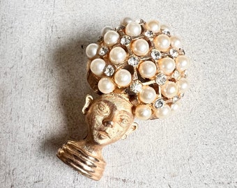 Rare Coro African pearl rhinestone brooch, pearl brooch, 1950s lapel pin, African queen, vintage jewelry, 60s