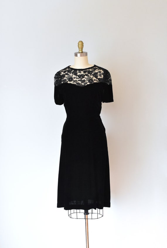 Olivia black silk velvet dress, lace 1940s dress,… - image 2