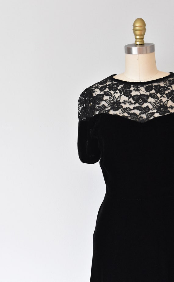 Olivia black silk velvet dress, lace 1940s dress,… - image 3