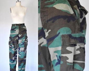 vintage army green camouflage pants, camo military issue pants, cotton utility pants, cargo surplus pants, combat trousers, erstwhile style