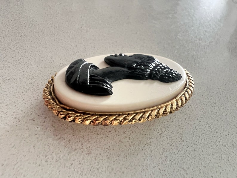 African queen cameo brooch, vintage african jewelry, lapel pin, black girl magic image 5