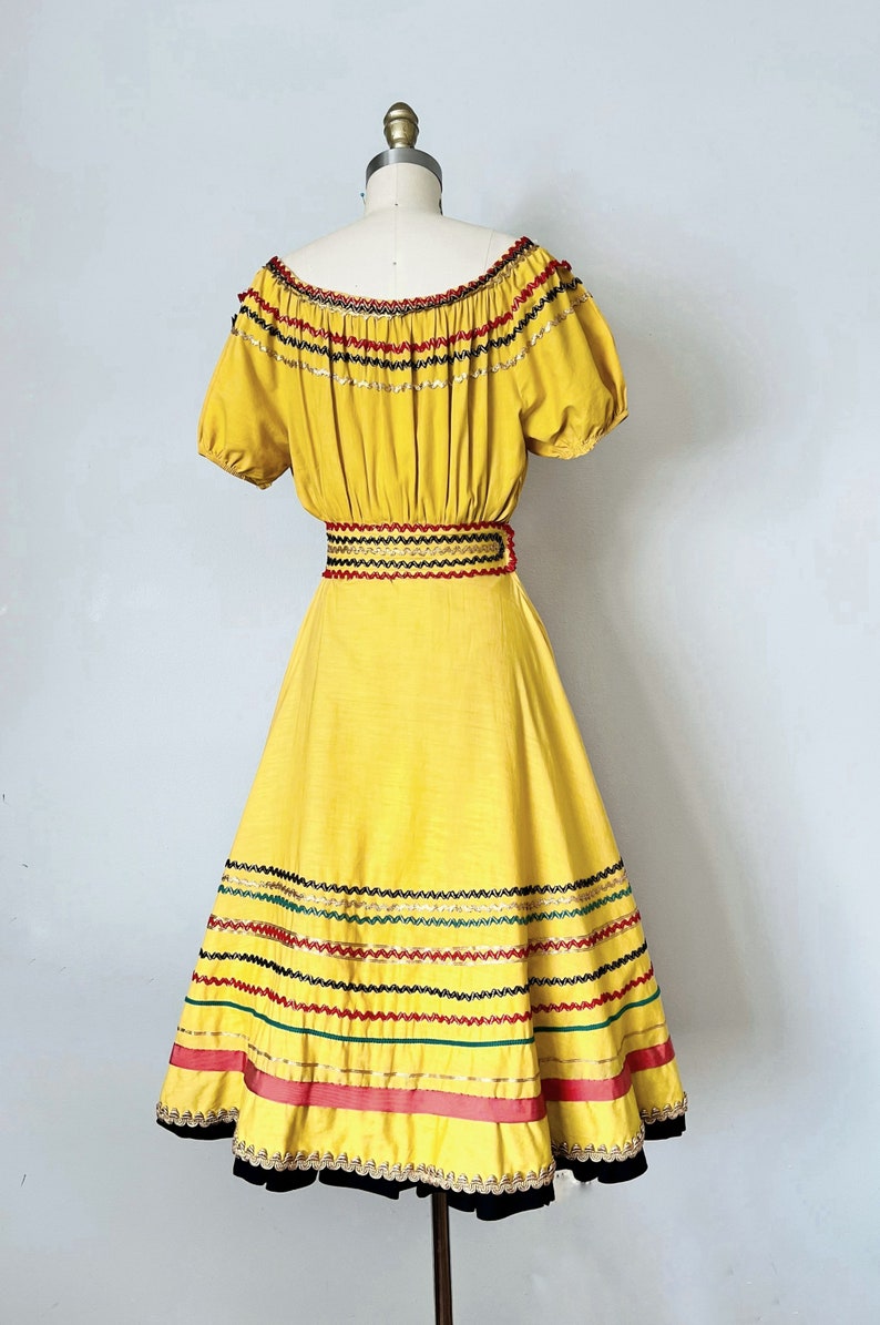 Tamarack 1940s 1950s cotton patio dress, puff sleeve southwest mexican dress, full skirt image 8